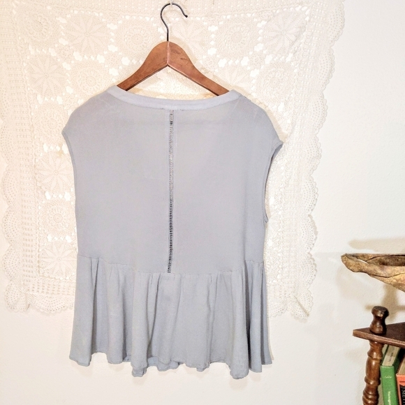 Mystree Shirt Women Small Green Gray Peplum Flowy Blouse Tie Tassel Boho - Picture 9 of 9